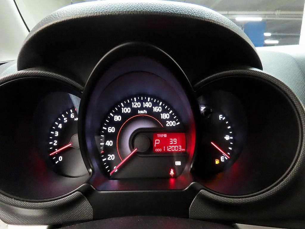 KIA Ray - Vista 6