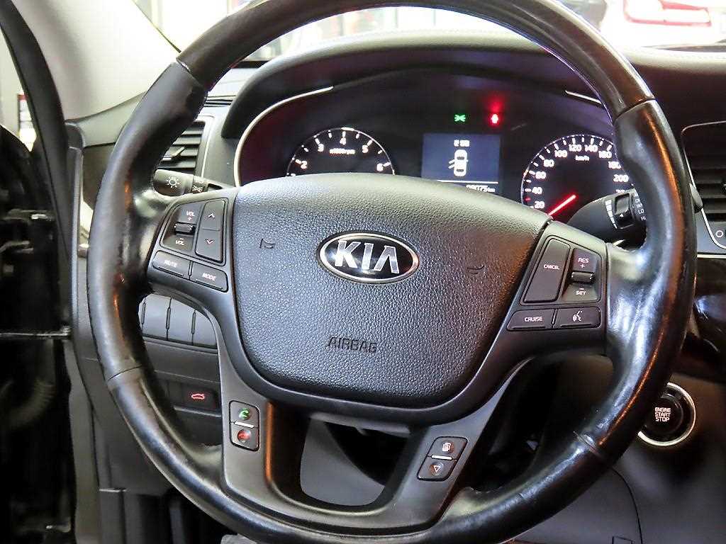 KIA K7 - Vista 8