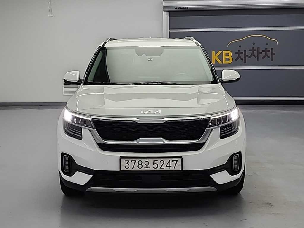 KIA Seltos - Vista 2