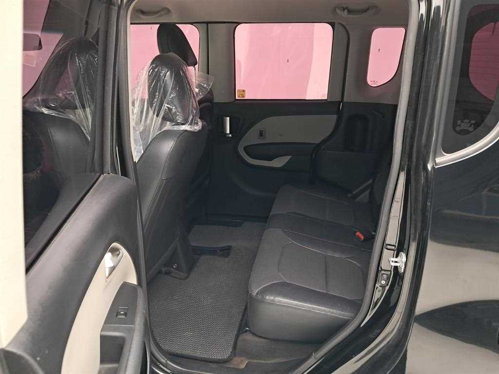 KIA Ray - Vista 12