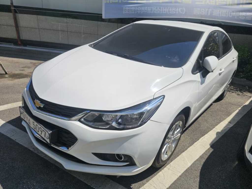 Chevrolet Cruise - Vista 3
