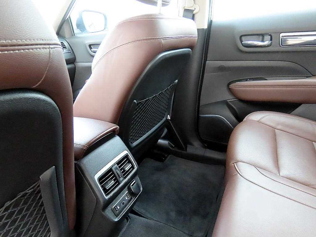 SAMSUNG QM6 2017 Blanco - Importación desde Corea - HF Imports Iquique - Foto 14