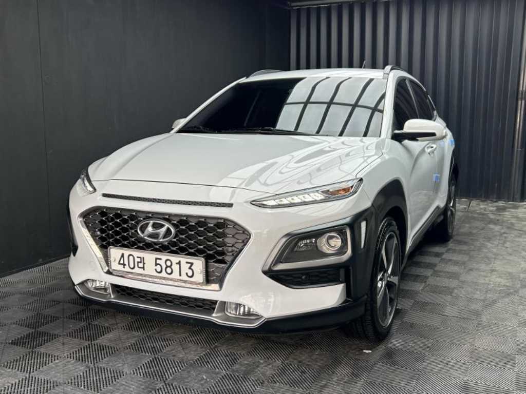 HYUNDAI Kona - Vista 4