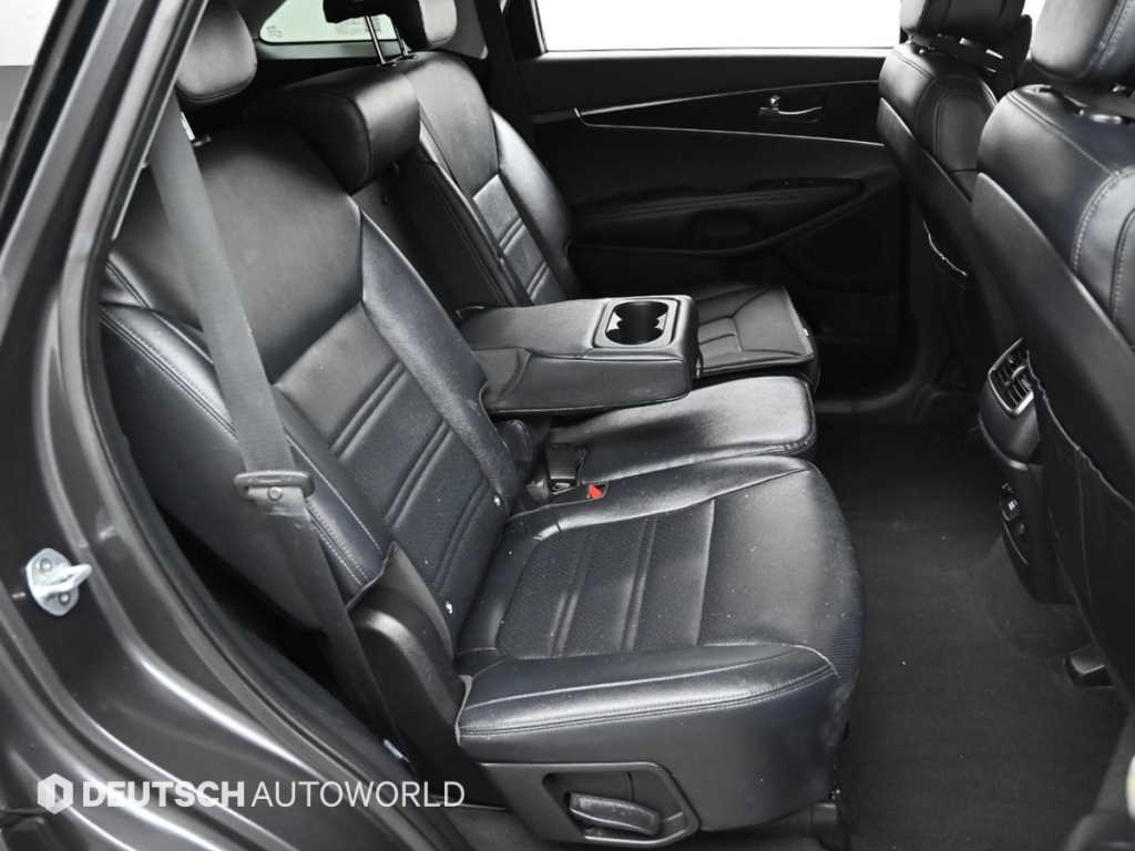 KIA Sorento - Vista 12