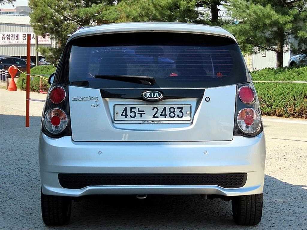 KIA Morning - Vista 4