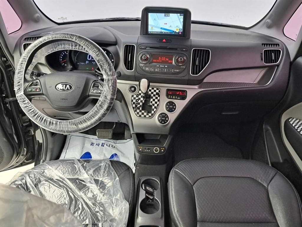 KIA Ray - Vista 6