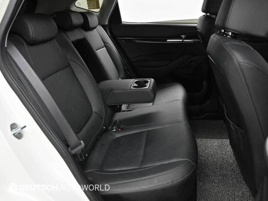KIA Seltos - Vista 11