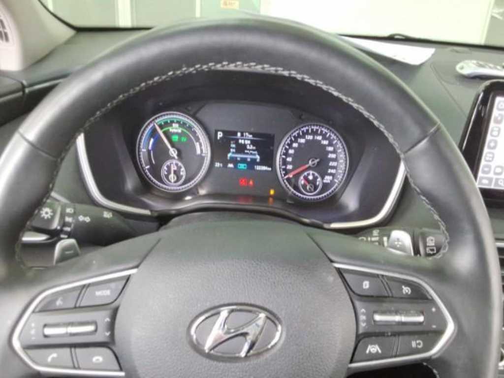 HYUNDAI Santa Fe - Vista 5