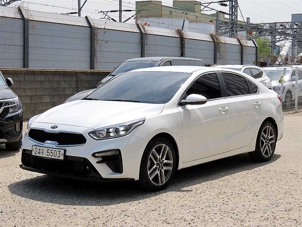 KIA K3 - Vista 2