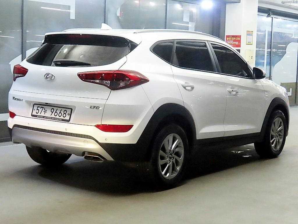 HYUNDAI Tucson - Vista 4