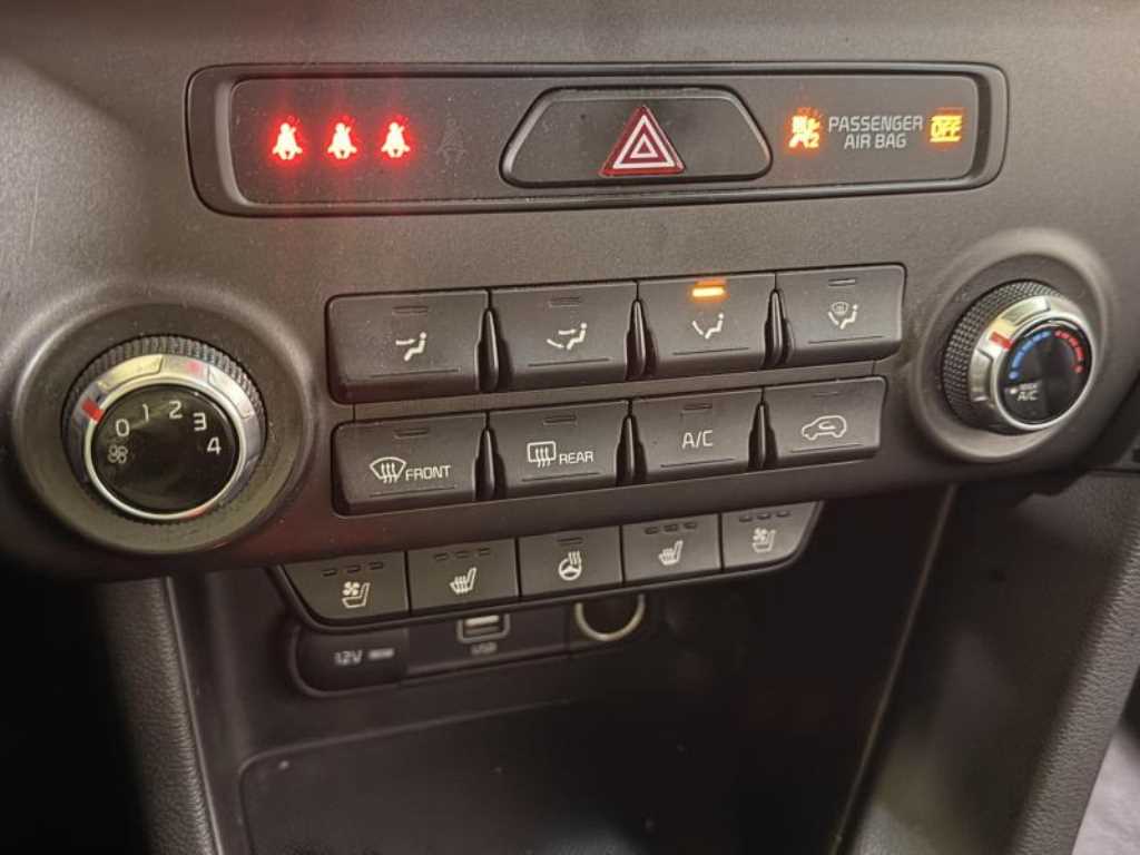 KIA Sportage - Vista 6