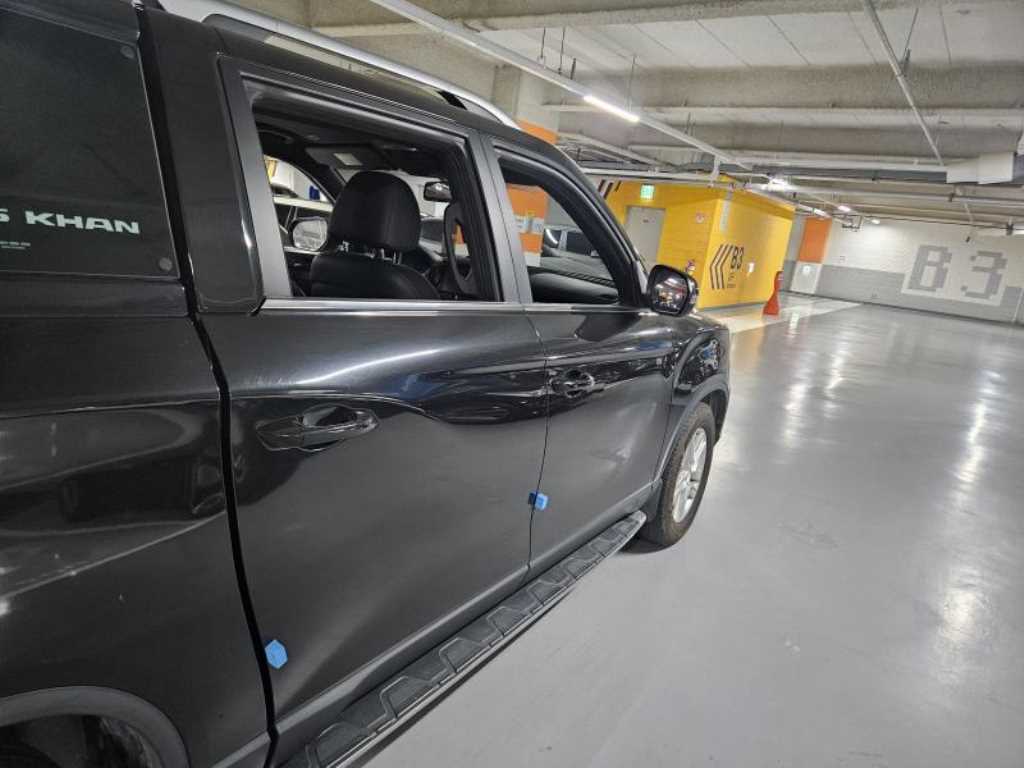 Ssangyong Rexton - Vista 7