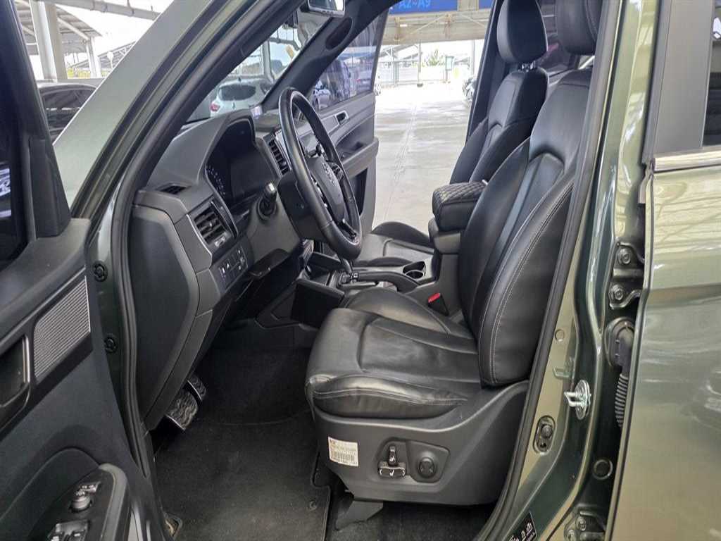 Ssangyong Rexton - Vista 8