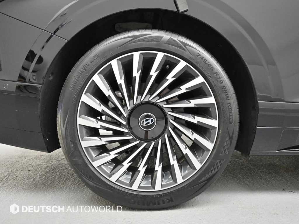 HYUNDAI Grandeur - Vista 5