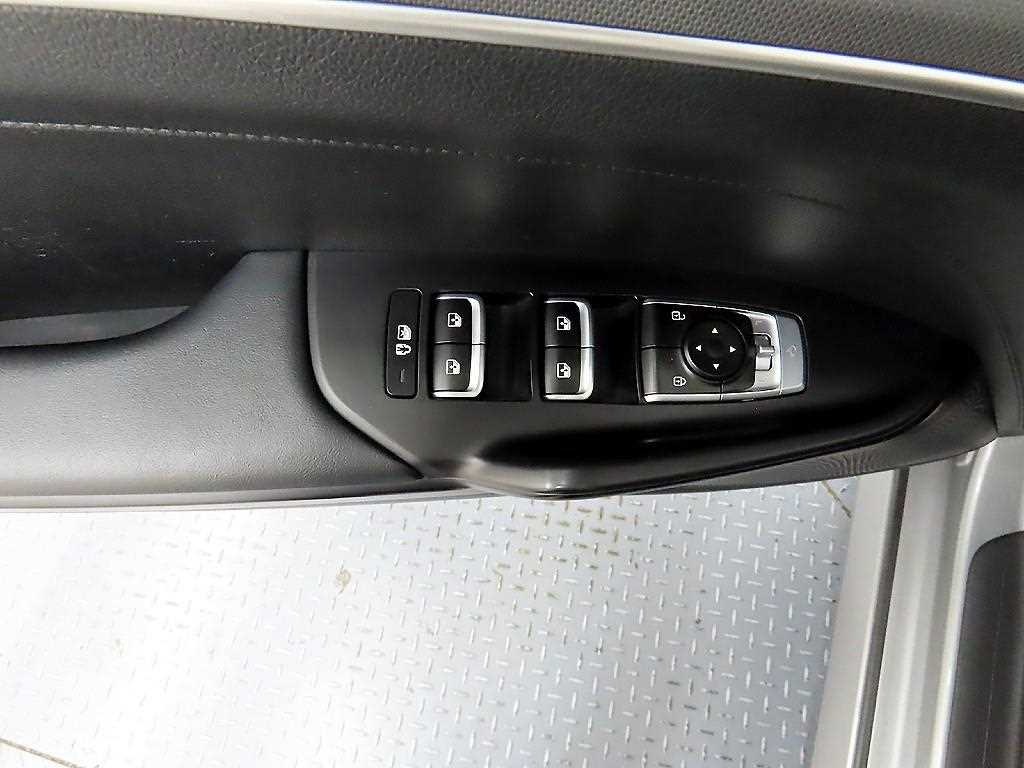 KIA K5 - Vista 11