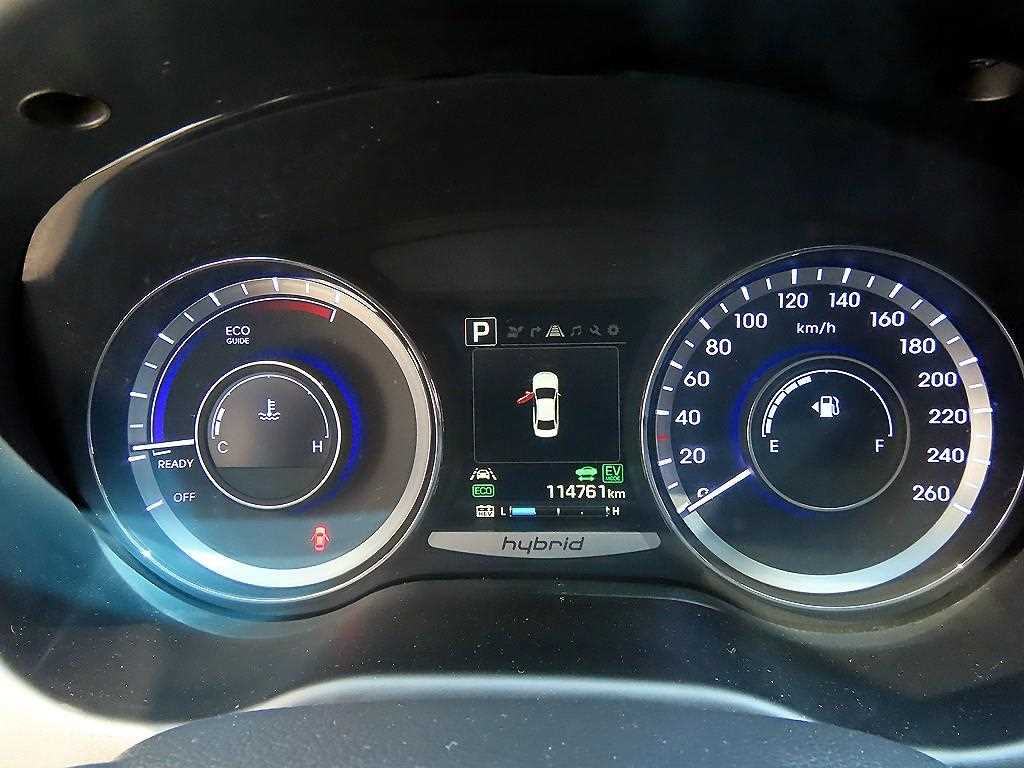 HYUNDAI Grandeur - Vista 9