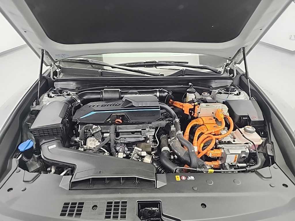 HYUNDAI Grandeur - Vista 5