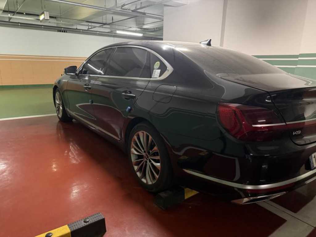 KIA K9 - Vista 5