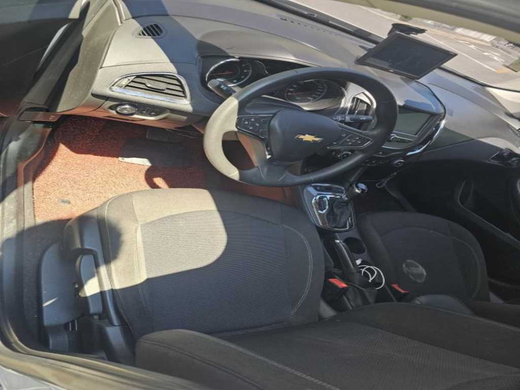 Chevrolet Cruise - Vista 11