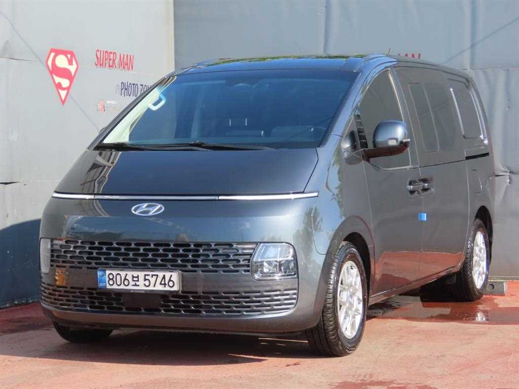 HYUNDAI Staria 2022 Gris - Importación desde Corea - HF Imports Iquique - Foto 1