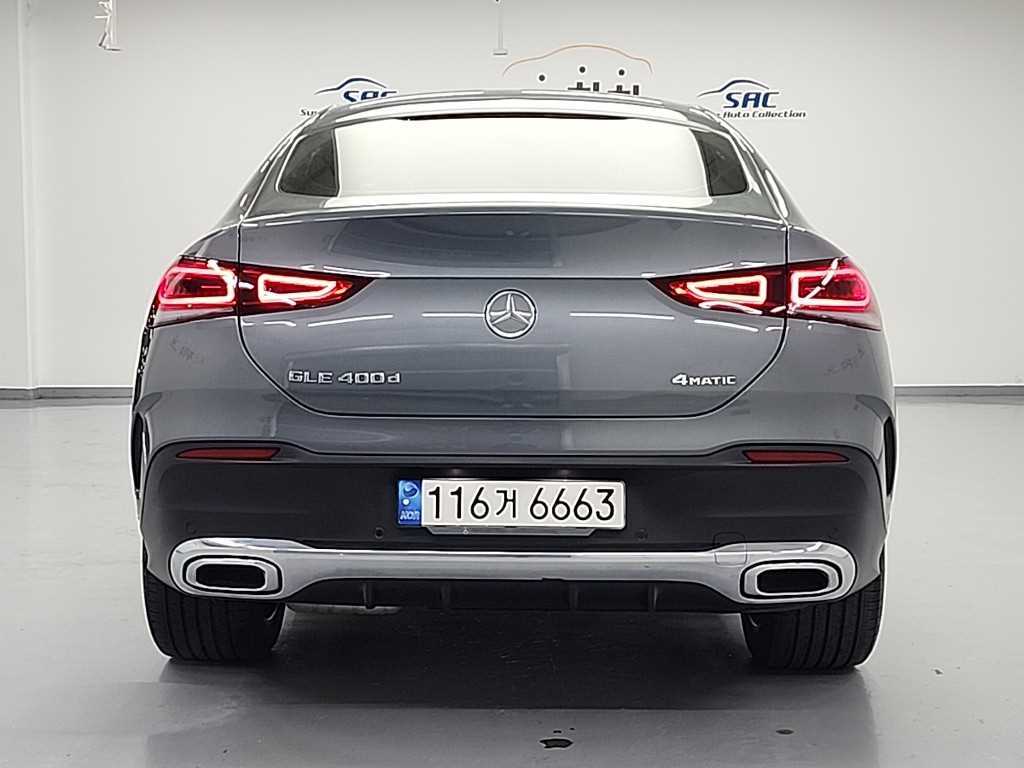 Mercedes Benz GLE Class - Vista 3