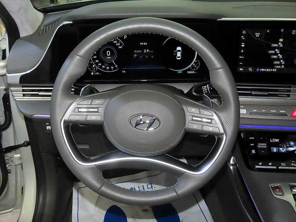 HYUNDAI Grandeur - Vista 8