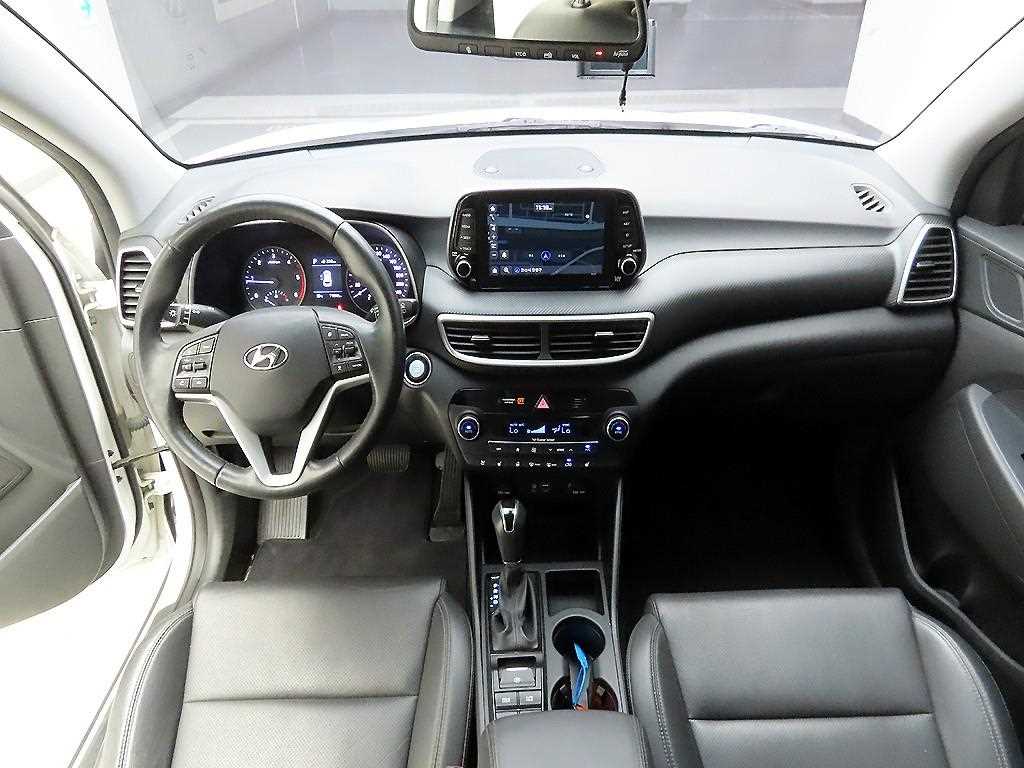 HYUNDAI Tucson - Vista 8