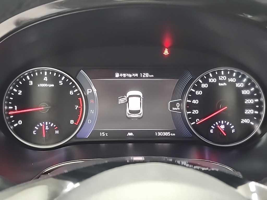 KIA Seltos - Vista 6
