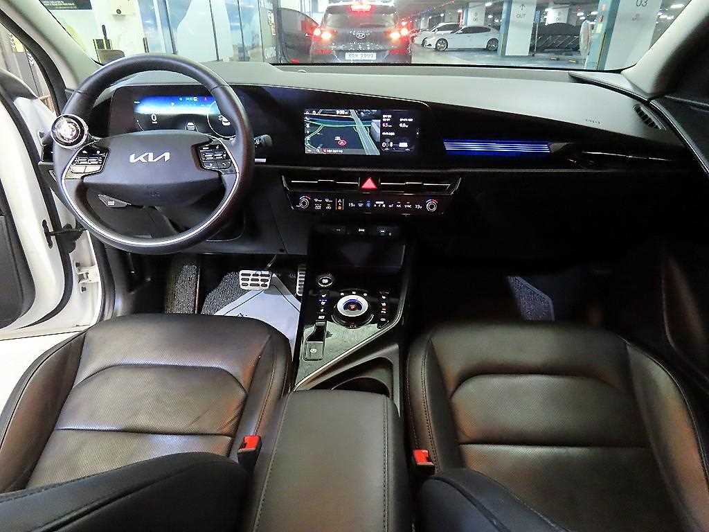 KIA Niro - Vista 10