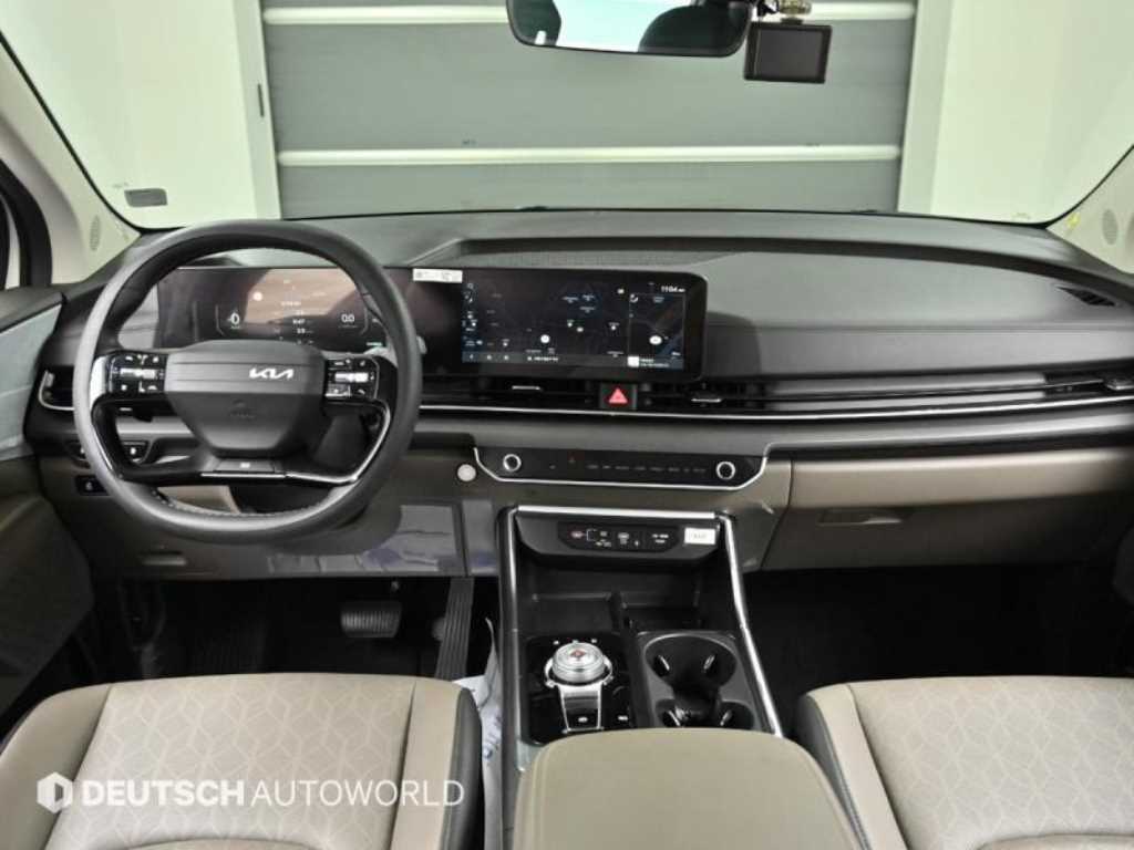 KIA Carnival - Vista 7