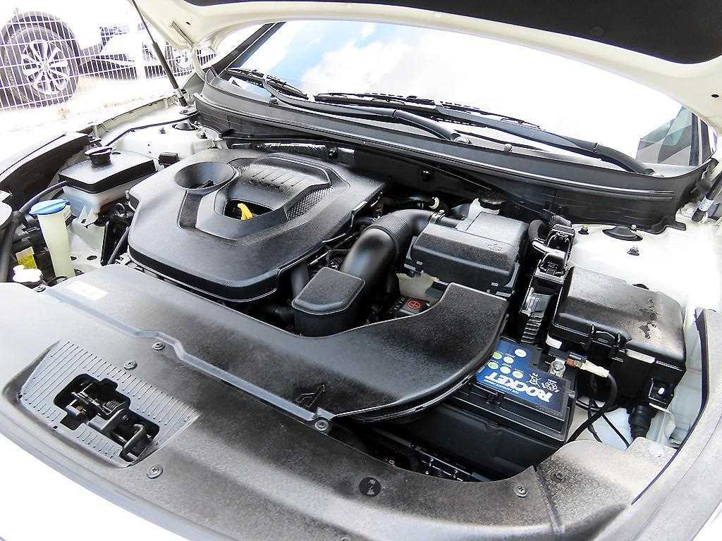 HYUNDAI Sonata 2015 Blanco - Importación desde Corea - HF Imports Iquique - Foto 19