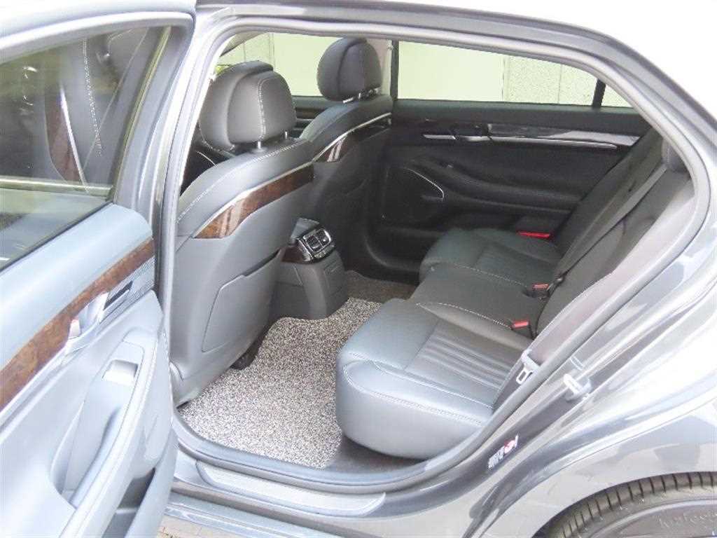 Genesis G90 2019 Gris - Importación desde Corea - HF Imports Iquique - Foto 13