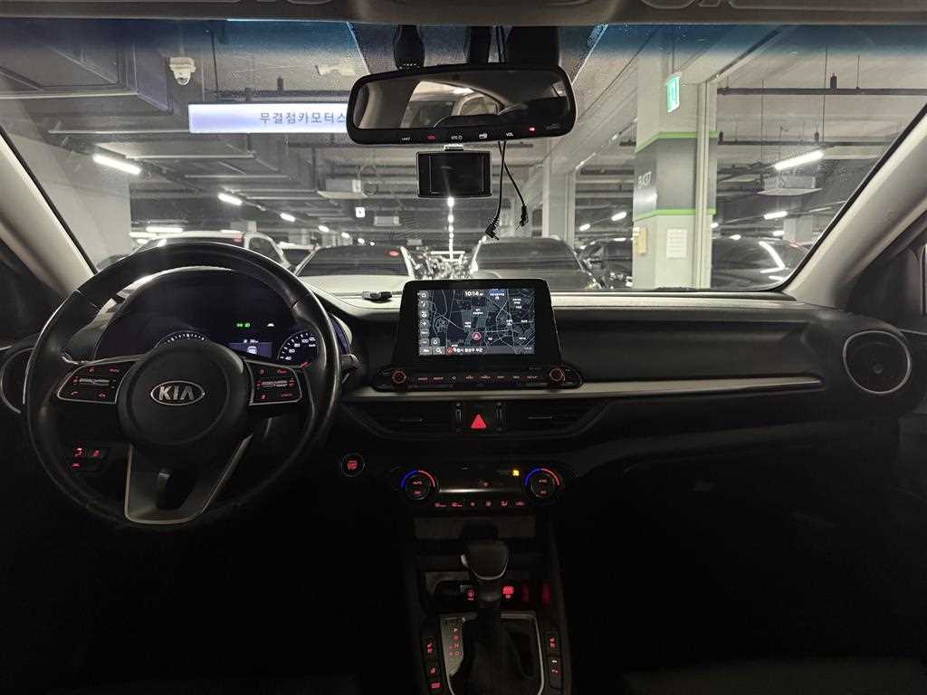 KIA K3 - Vista 7
