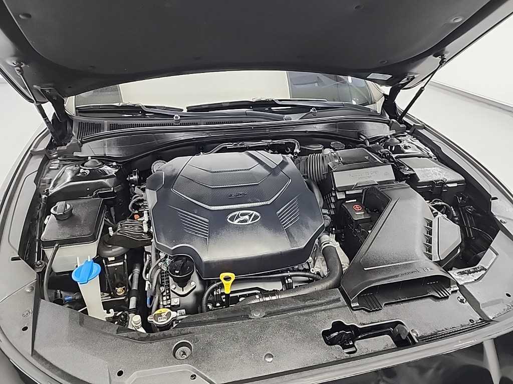 HYUNDAI Grandeur - Vista 5