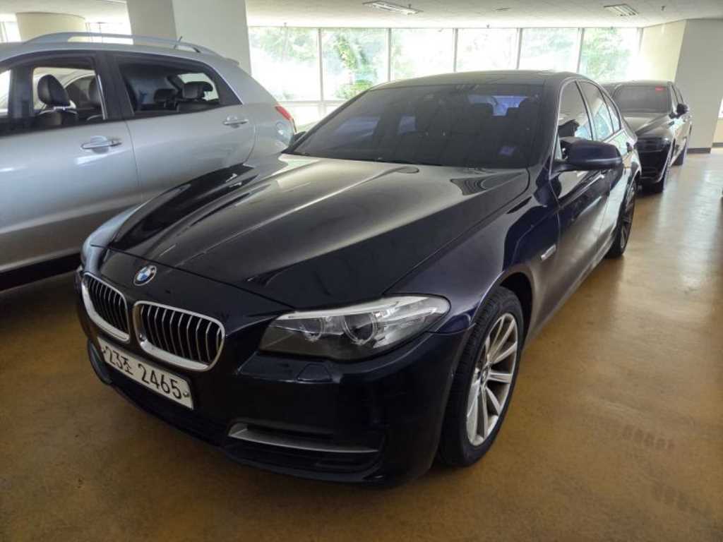 BMW 5 Series - Vista 2