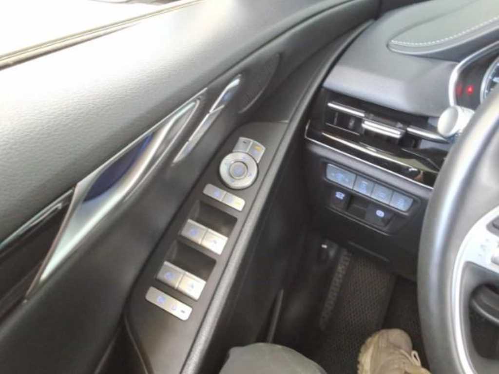 Genesis G80 - Vista 3