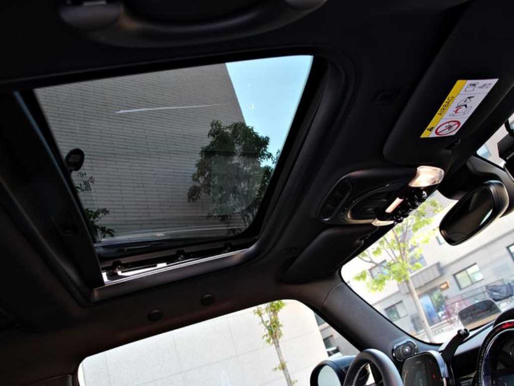 Mini Cooper - Vista 6