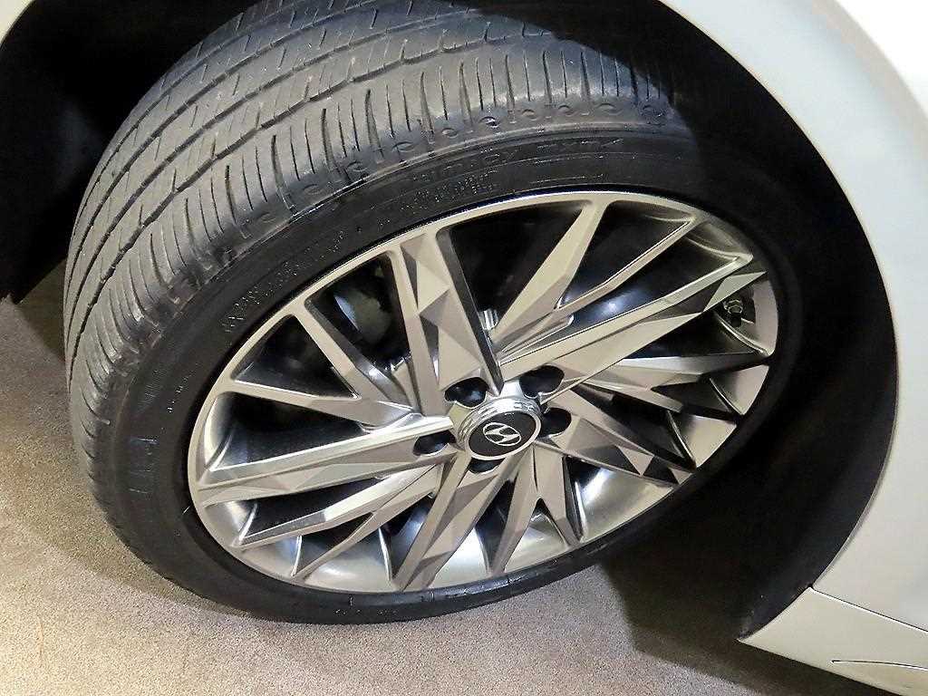 HYUNDAI Grandeur 2020 the color of pearl - Importación desde Corea - HF Imports Iquique - Foto 20