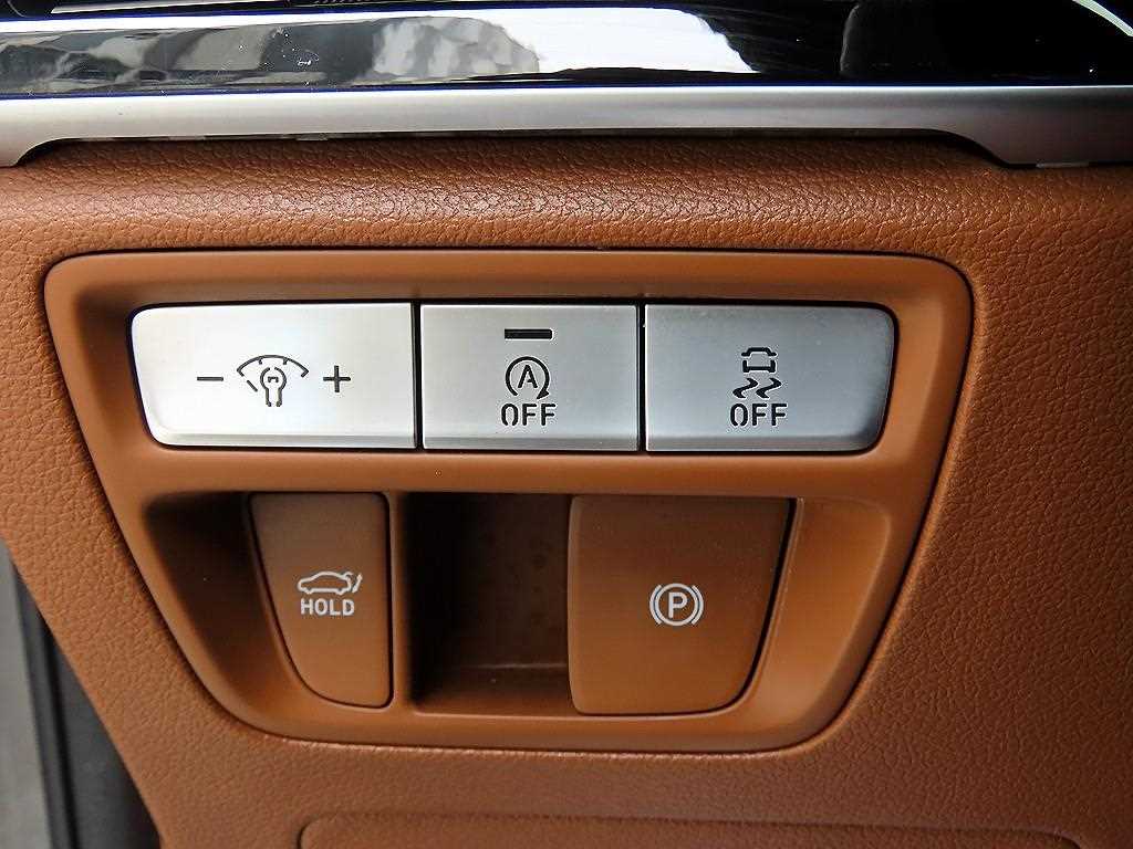 Genesis G80 - Vista 12