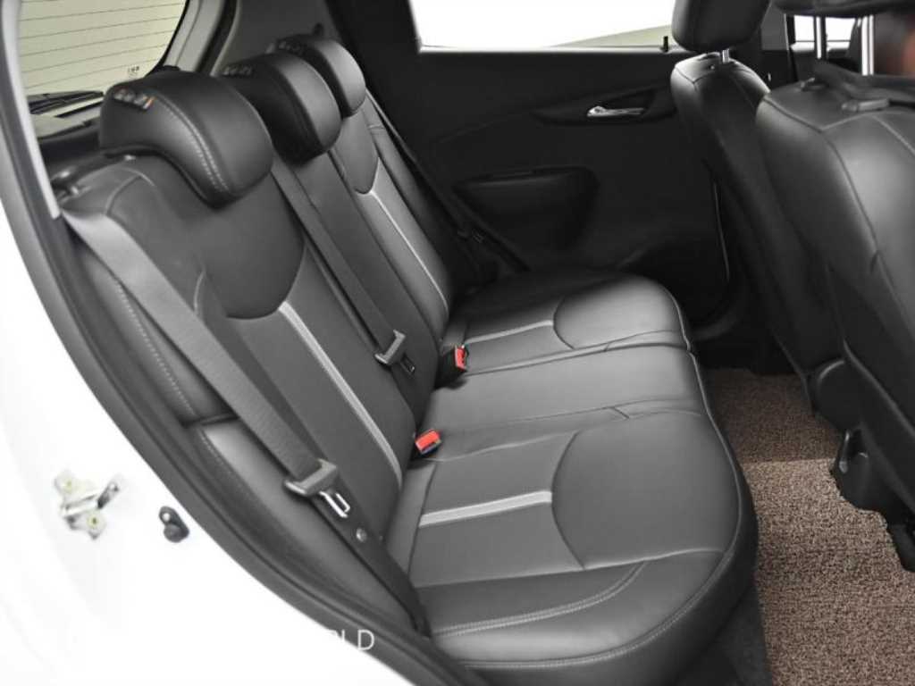 Chevrolet Spark - Vista 12