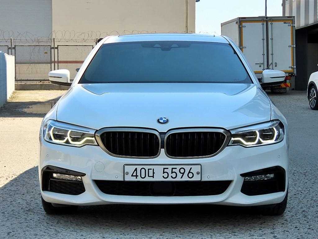 BMW 5 Series 2018 - Importación desde Corea - HF Imports Iquique - Foto 1