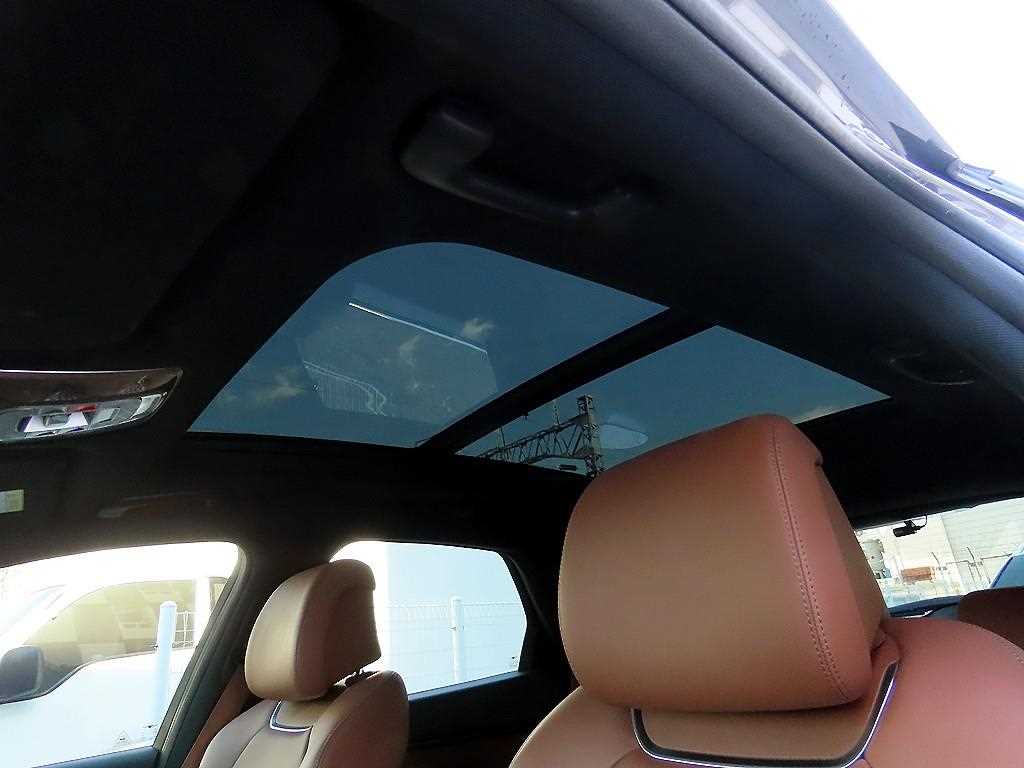 Genesis GV70 2024 Gris - Importación desde Corea - HF Imports Iquique - Foto 15