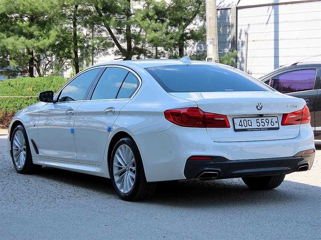 BMW 5 Series - Vista 3