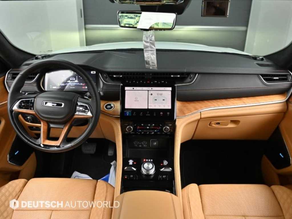 Jeep Cherokee - Vista 7
