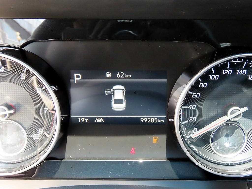 HYUNDAI Grandeur - Vista 9