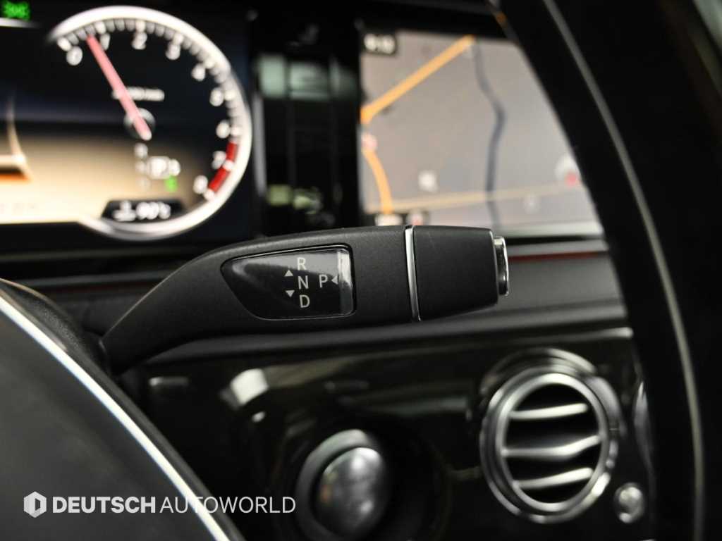 Mercedes Benz S Class - Vista 9