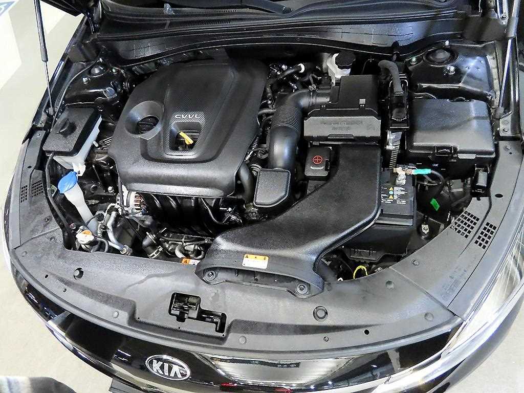 KIA K5 2019 Negro - Importación desde Corea - HF Imports Iquique - Foto 19