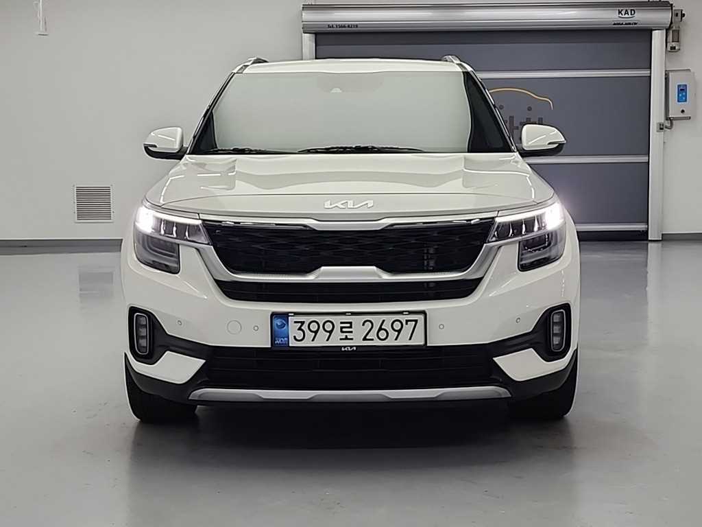 KIA Seltos - Vista 2