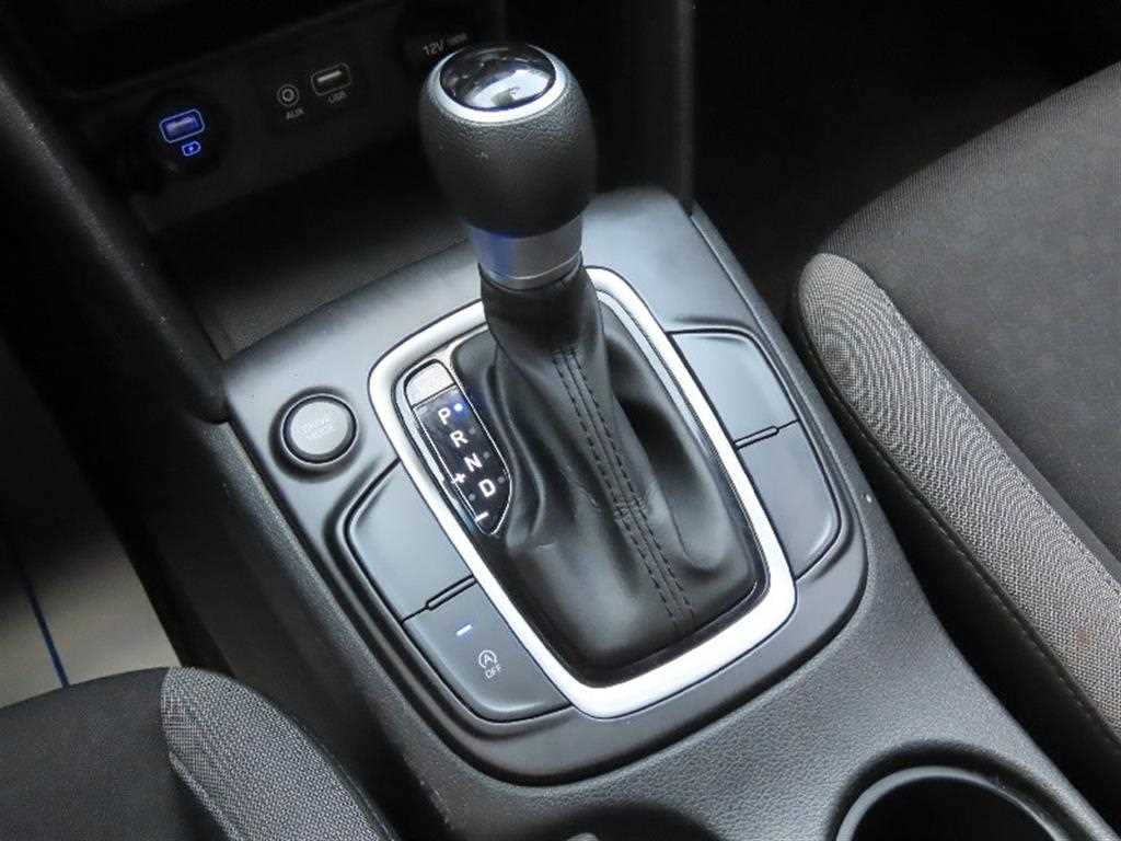 HYUNDAI Kona - Vista 6