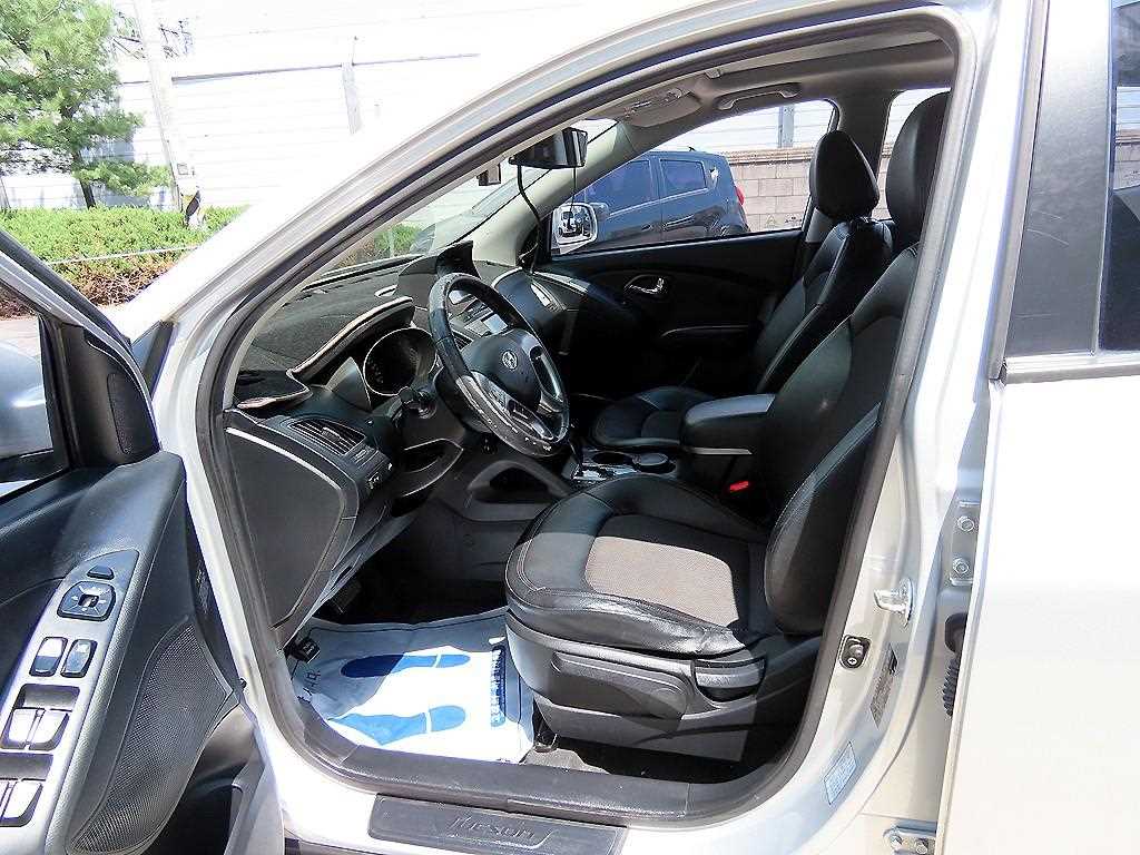 HYUNDAI Tucson - Vista 5